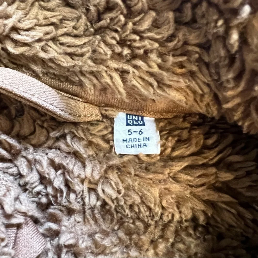 UNIQLO Girls Brown Sherpa Fleece Long Sleeves Jacket Warm Winter Snow Ski 5-6